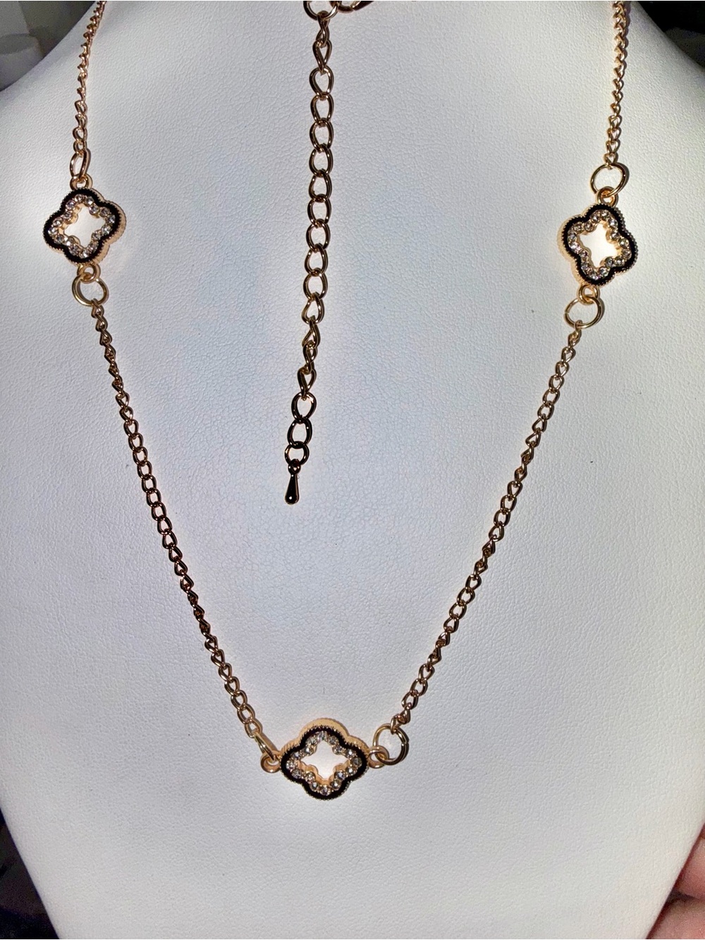 Chic Gold-Tone open Clover Motif Station Necklace with Crystal Accents